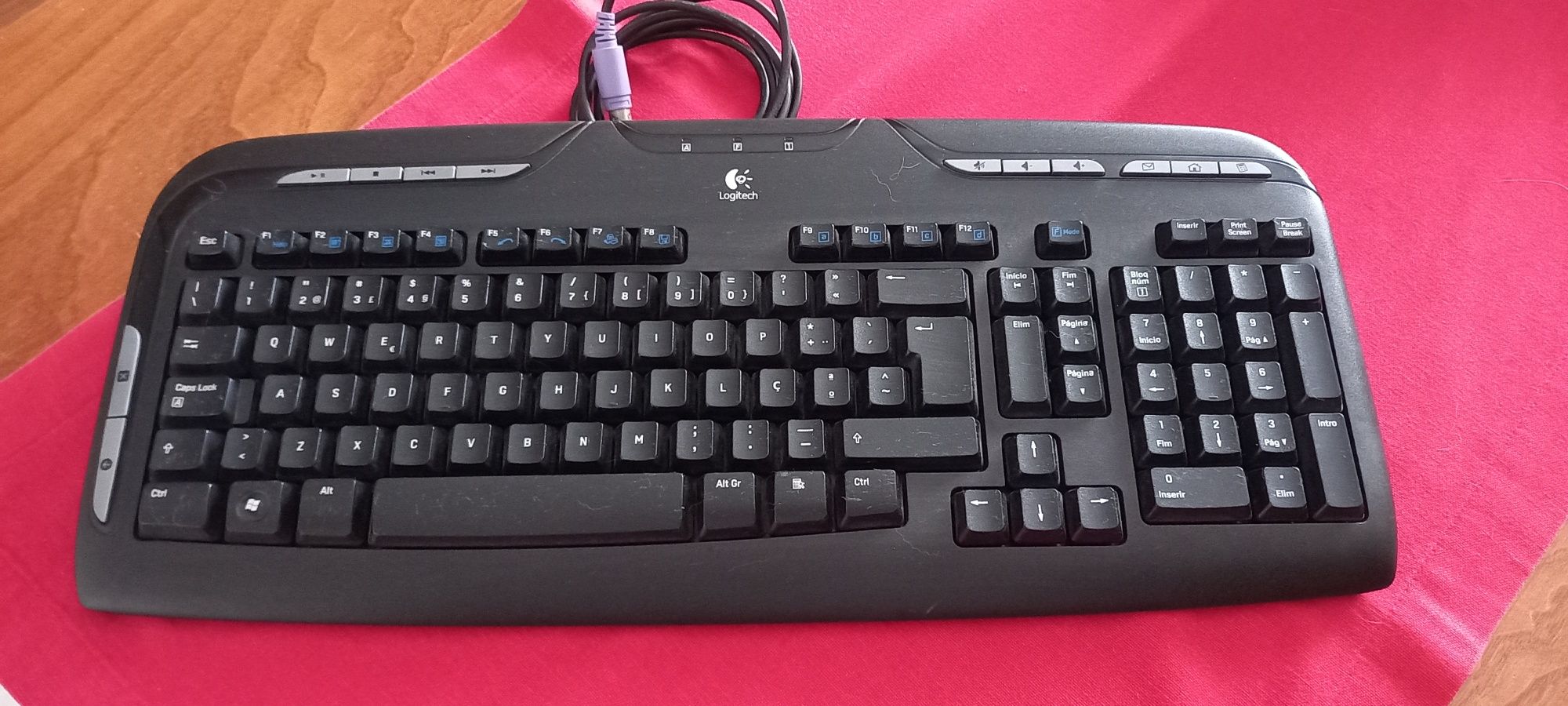 Teclado Logitech