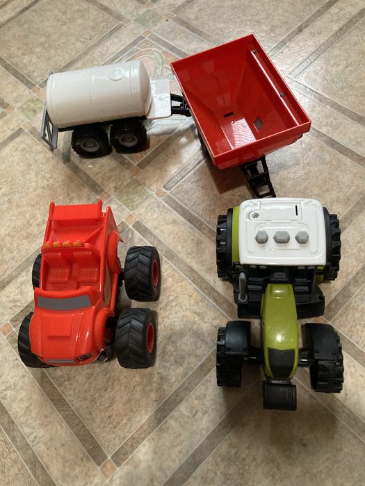 Детский трактор звук/свет и ВСПЫШ