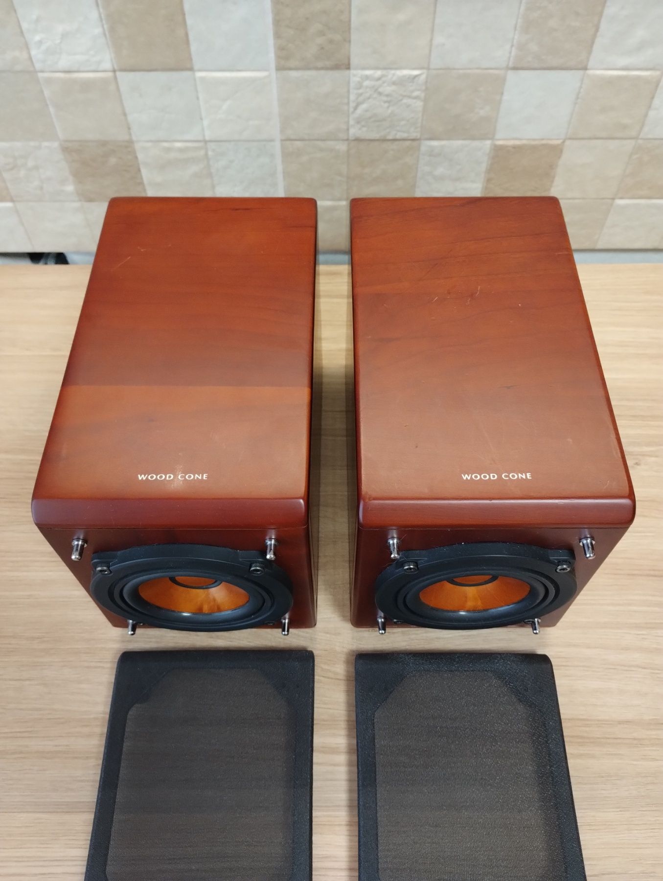 Колонки jvc sp-ex d11 в рабочем состоянии.