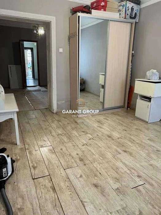 Продається двокімнатна квартира по вигідній ціні