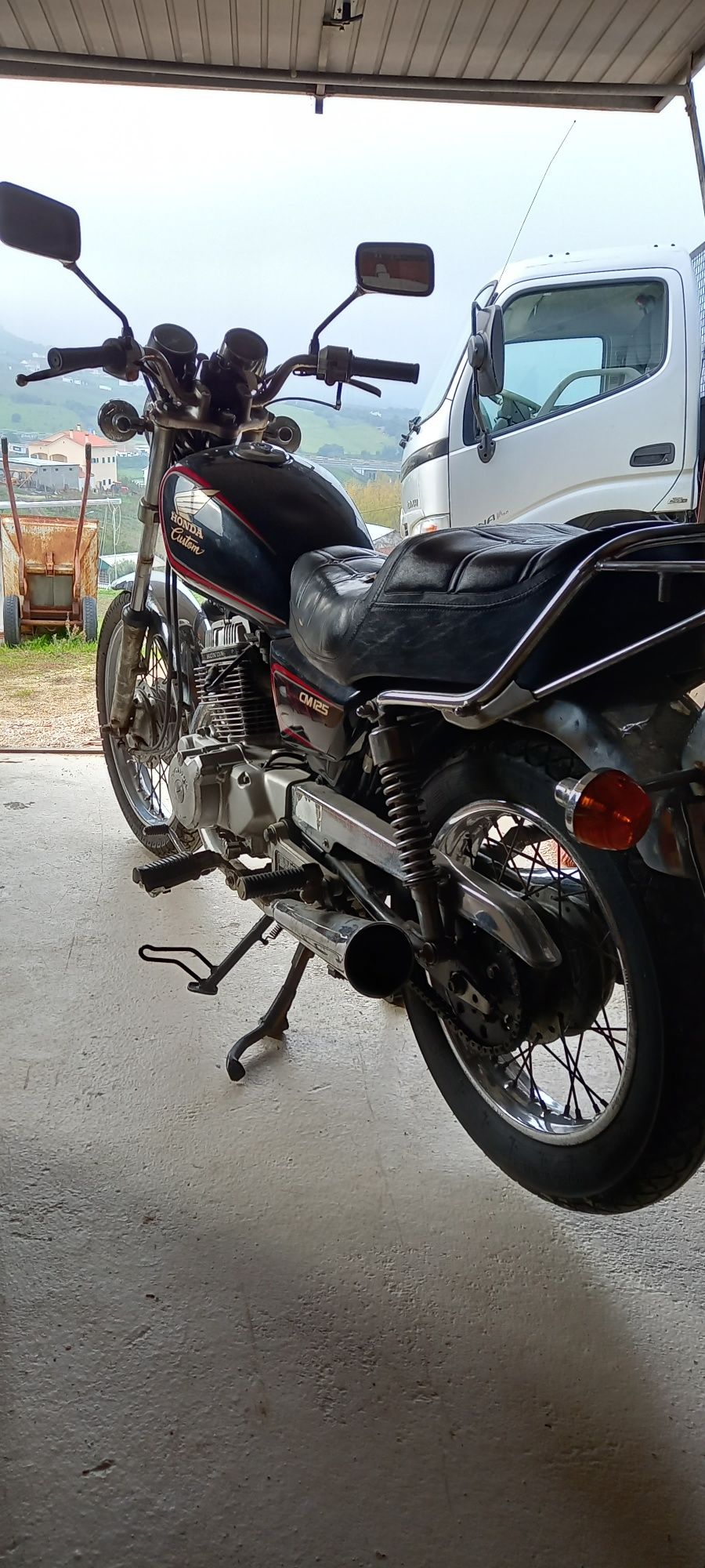 Vendo 2 motas Honda CM 125 C