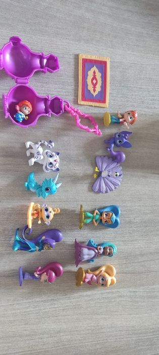 Figurki z bajki Shimmer i Shine.