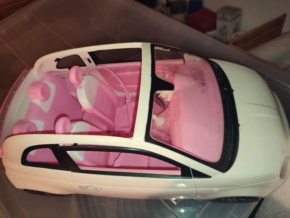 Carro da Barbie bom estado
