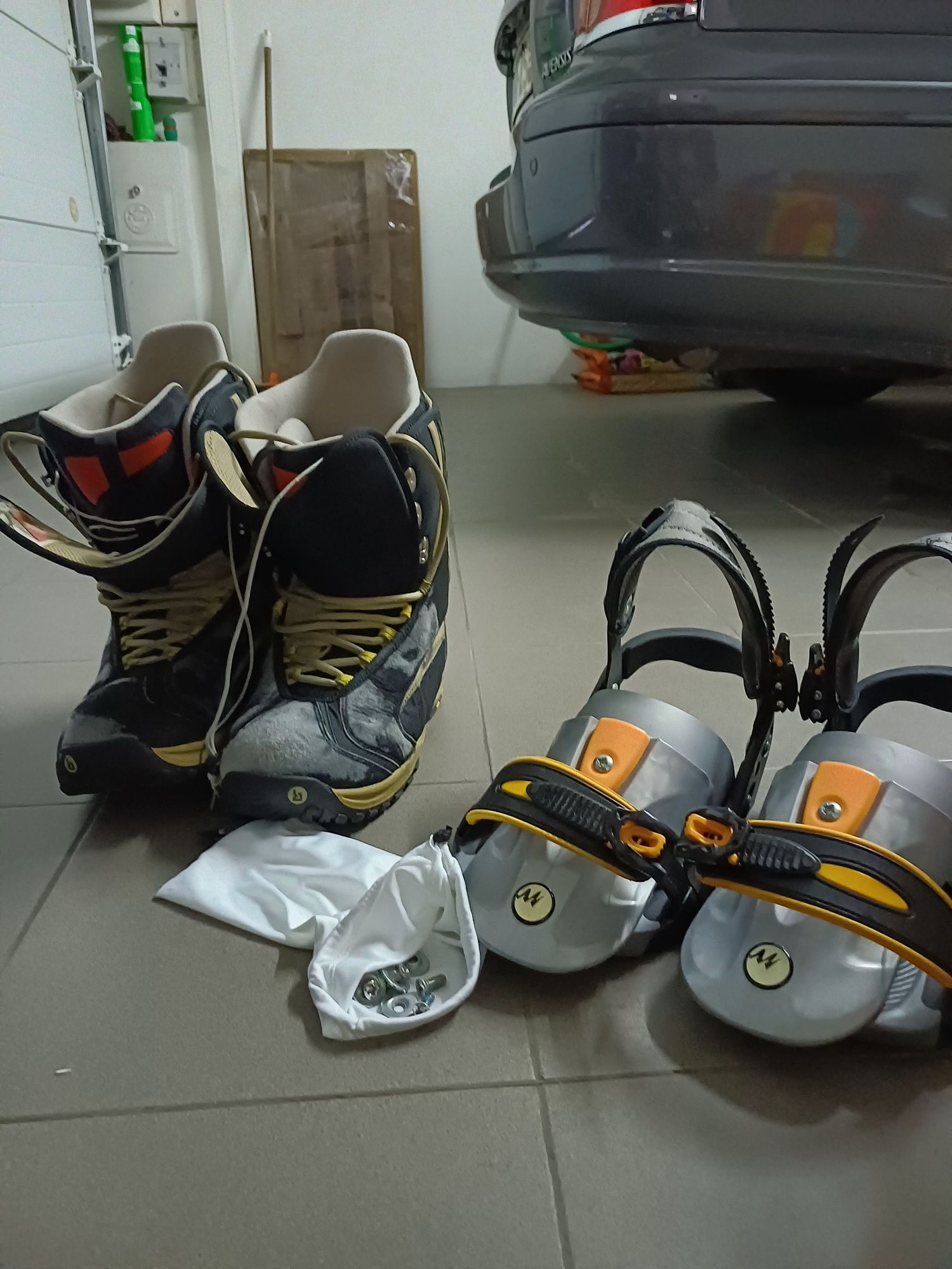 KIT Snowboard Completo (prancha/bindings/botas)