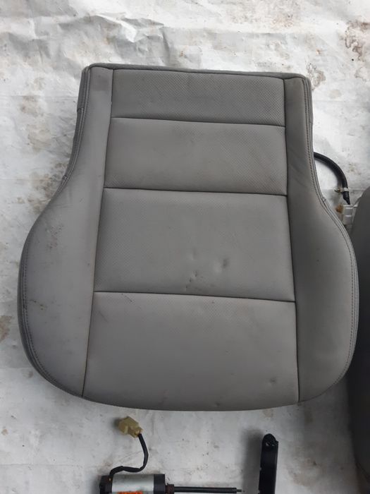 Сидіння кожа моторчик сидіння Kia Sorento 2008 сиденье  моторчик сиден