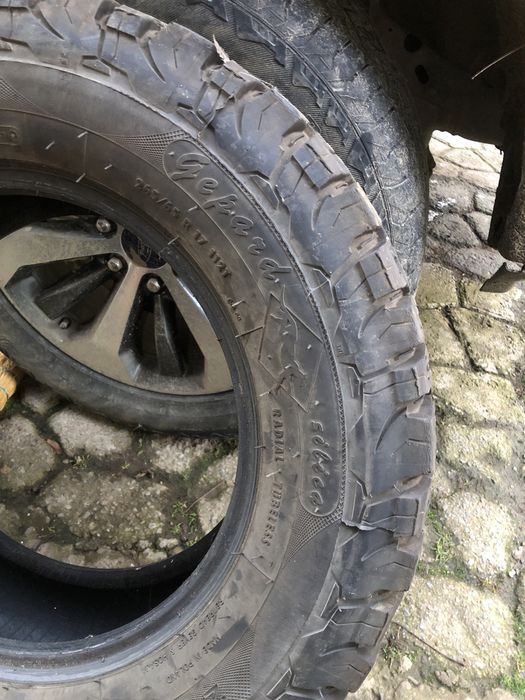 Шини б/у, для бездоріжжя.