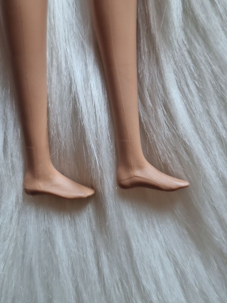 Тіло від Барбі екстра, Barbie Extra HPB16, тон Neutra, mattel
