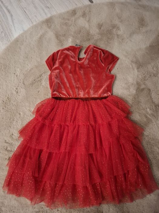 Śliczna sukienka świąteczna