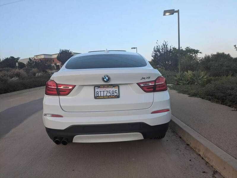 2017  BMW  X4  28i
