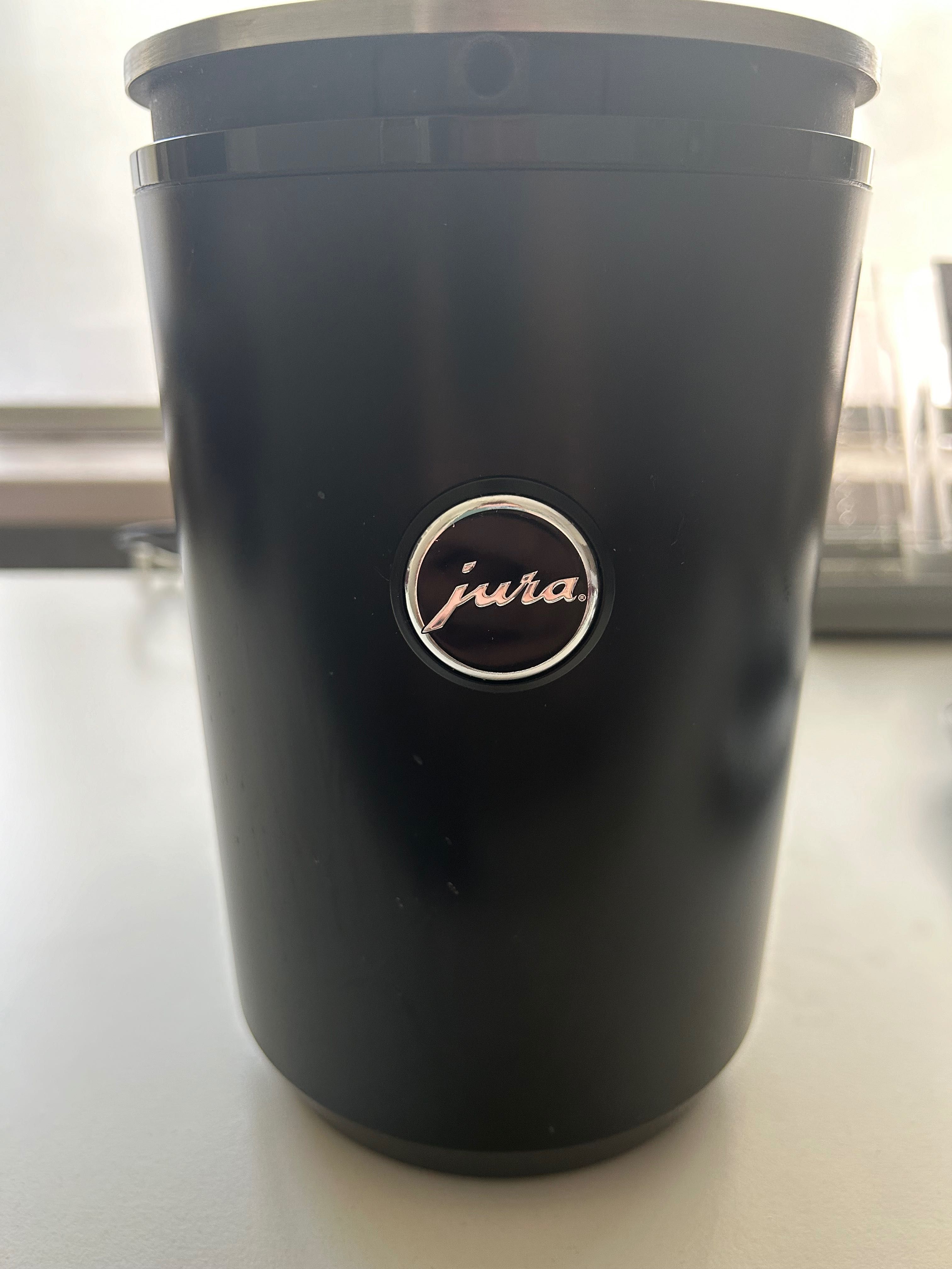 Jura Cool Control chłodziarka do mleka 1L