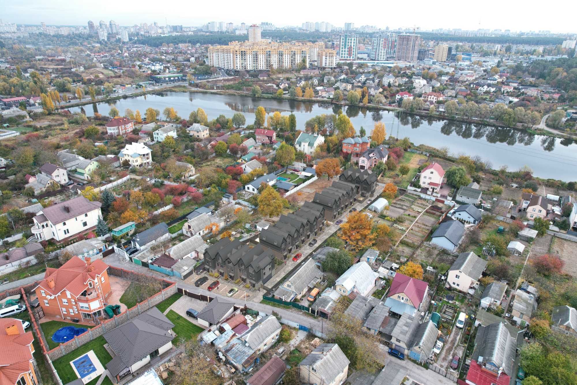 єОселя. Кутовий таунхаус 116 м2 біля озера. Петропавлівська.