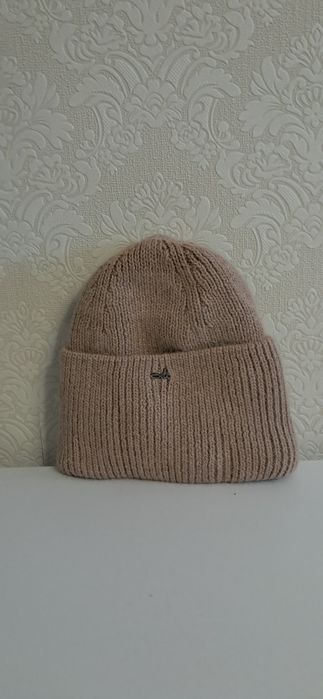 Шапка зимова  жіноча