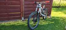 YT tues 2.0 pro 2014 ( dh , rower )