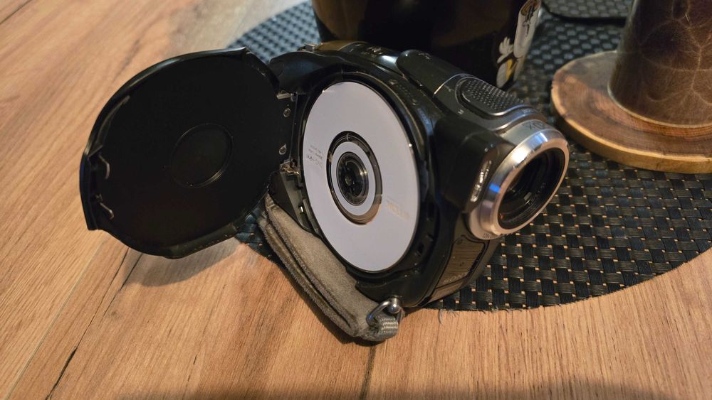RETRO Kamera Sony Handycam DCR-DVD403E | Carl Zeiss Dźwięk 5.1 Pilot E