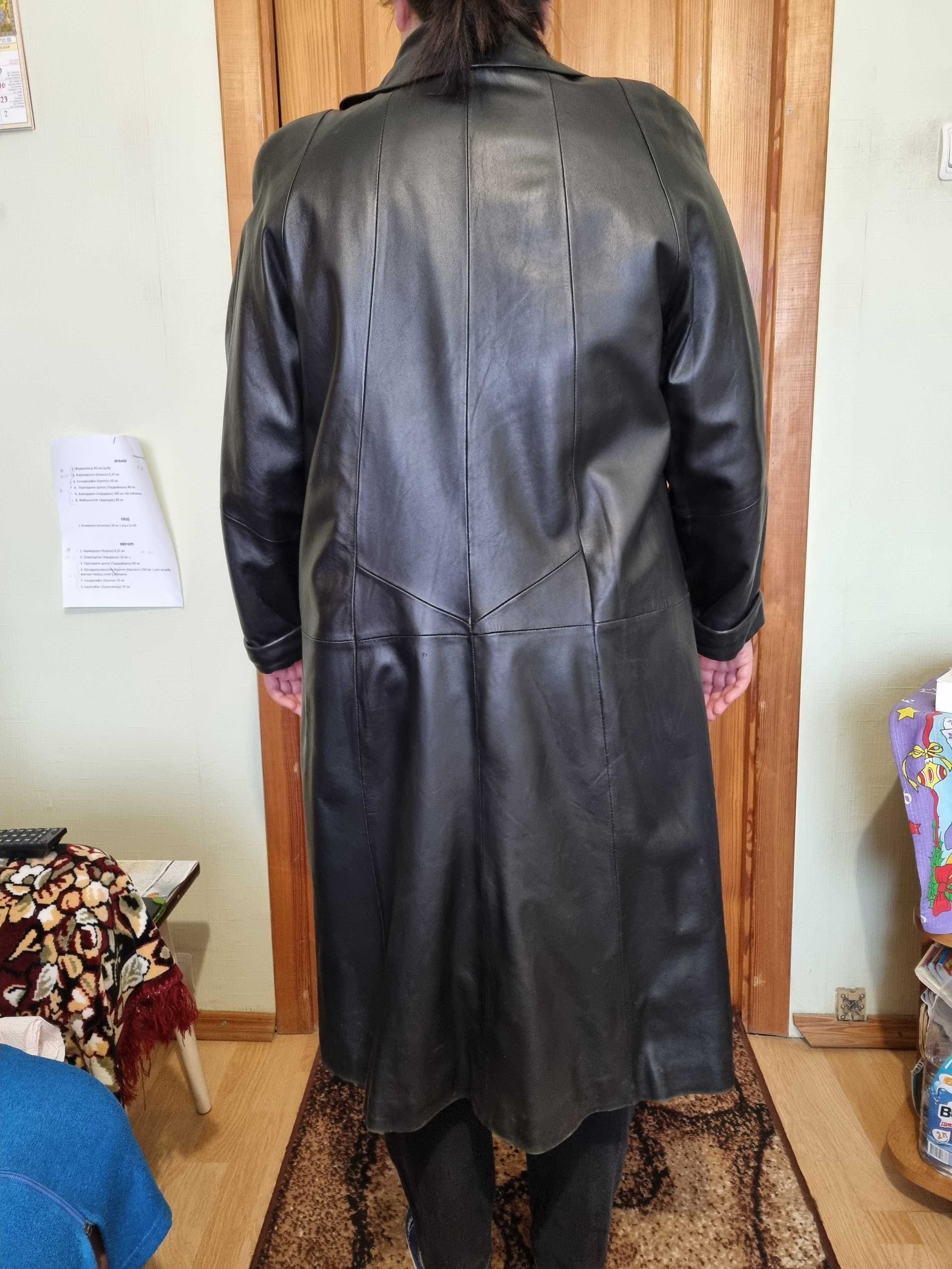 Жіночий шкіряний плащ з підкладкою, дов. 170 см р. 48-50 Чорний
