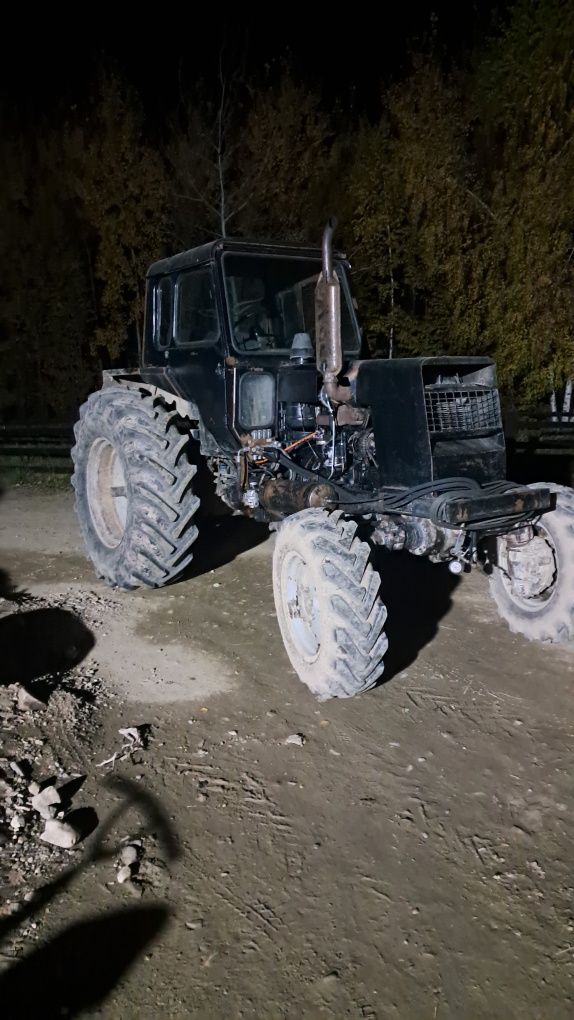 Продам трактор мтз82