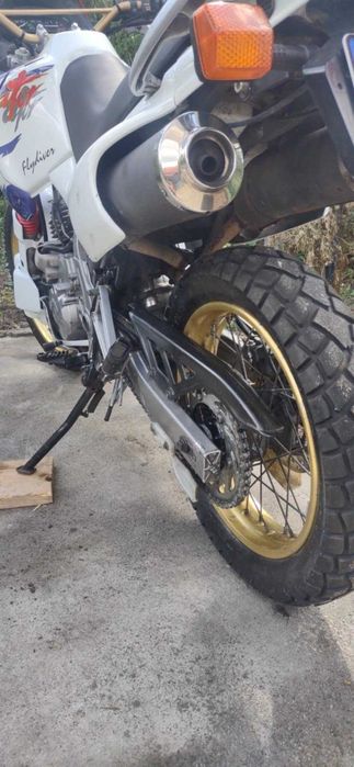 Honda NX 650 Dominator motocykl
