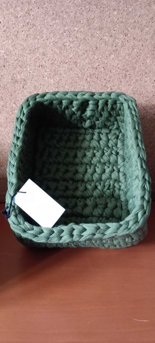 Cesto em crochê verde