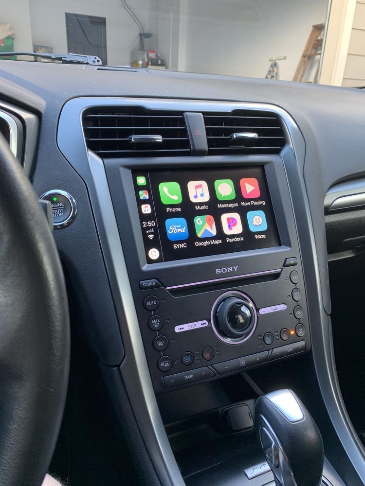 Бездротовий адаптер Apple CarPlay