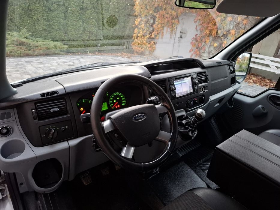 Ford transit оригінальний пасажир