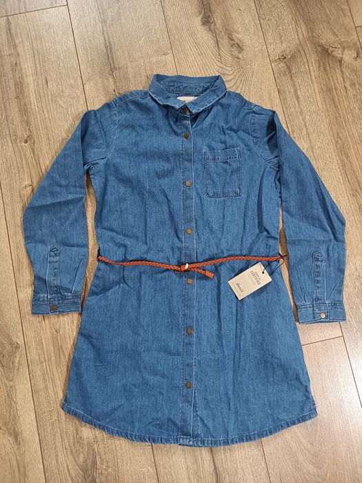 Dziewczęca jeansowa sukienka z paseczkiem