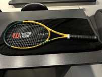 Rakieta tenisowa Wilson 100 V4.0 300g L3 - jedyna na świecie