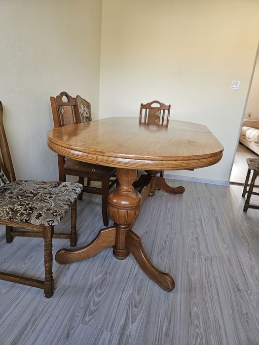 Stół dębowy,rozkładany,drewniany