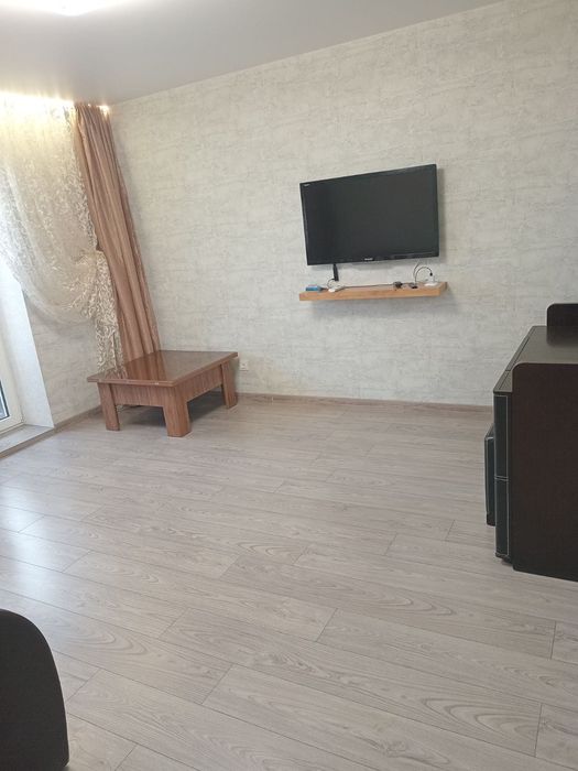 Сдається квартира до літа