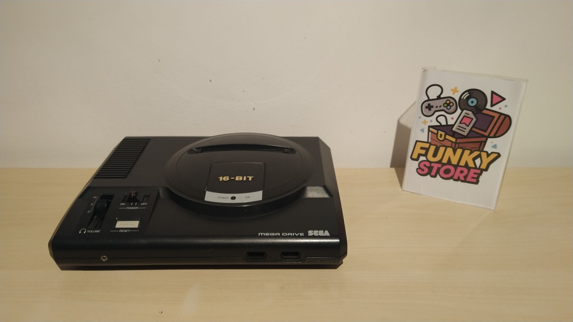 Sega Mega Drive I com caixa original