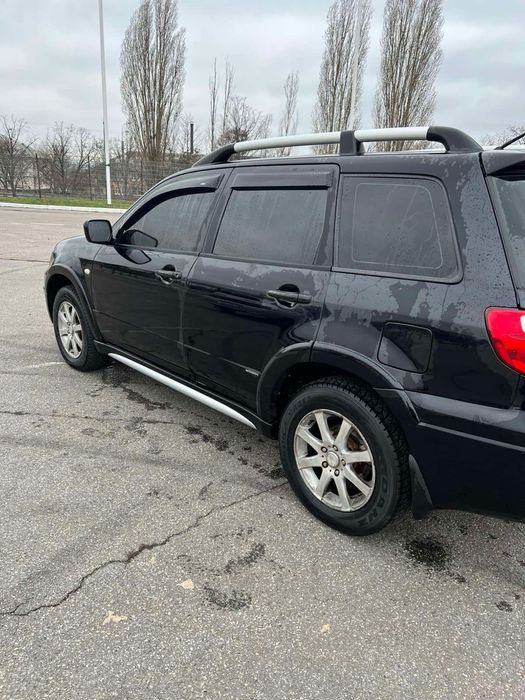 Продам Mitsubishi Outlander
