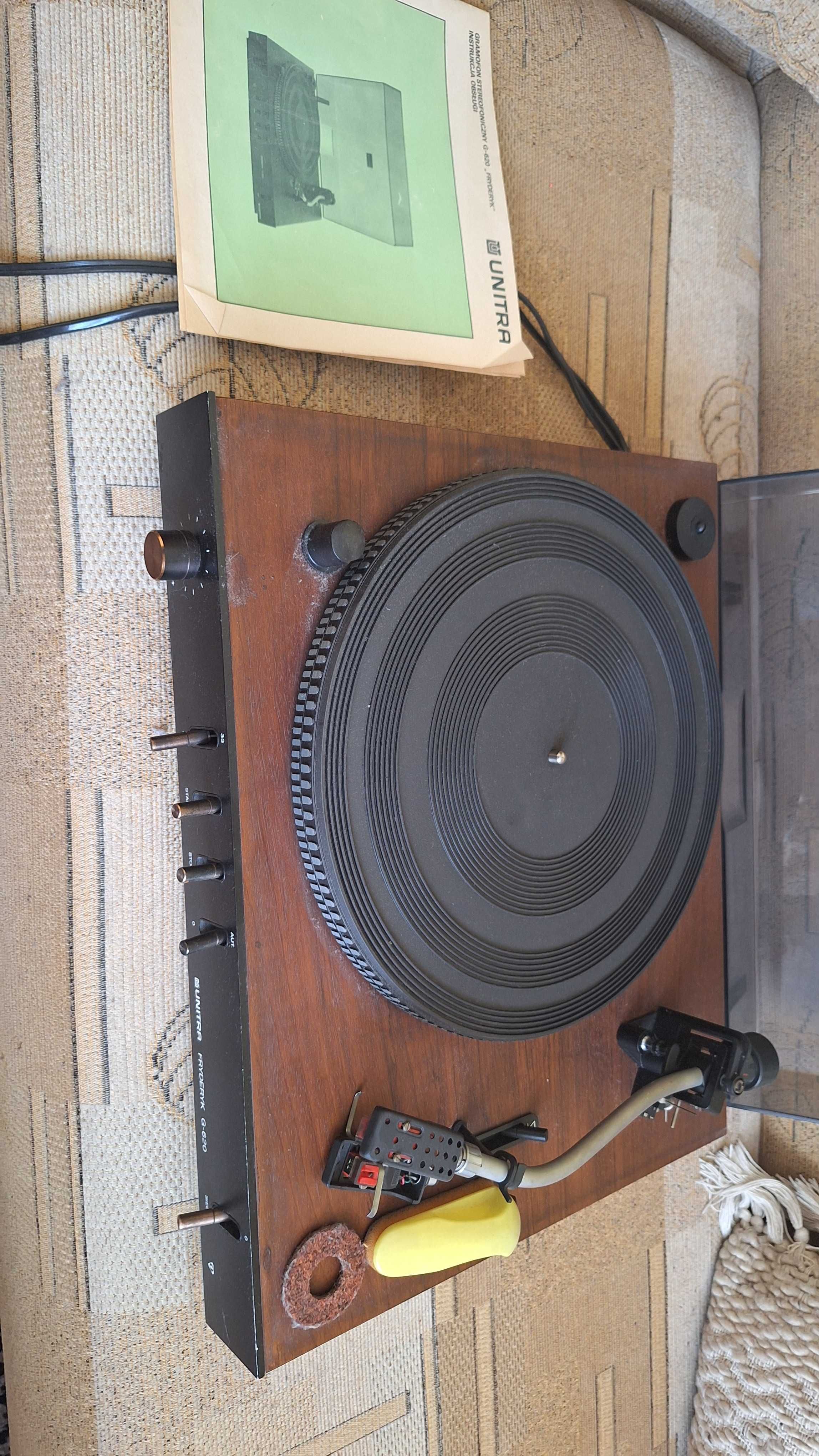Gramofon Unitra Fryderyk G-620