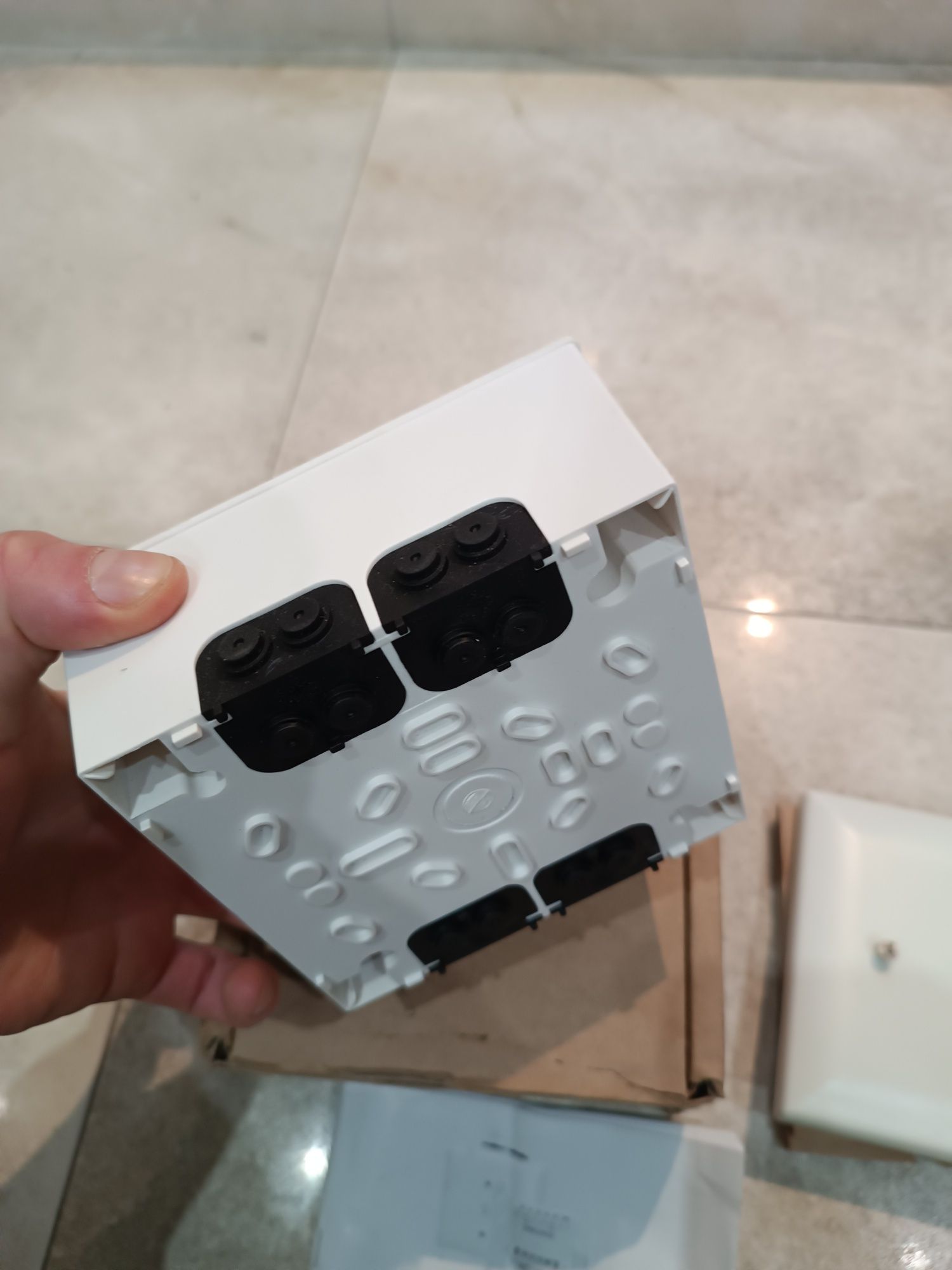 Интерфейсный модуль высоковольтного реле FLM-420-RHV-S Bosch