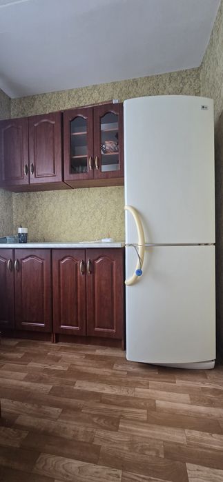 Оренда 3 кімнатної квартири на 15 мікрорайоні