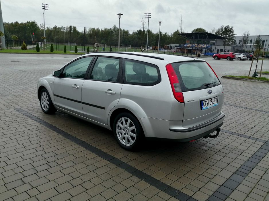 Ford Focus 1,8 LIFT 125 KM GAZ SEKWENCJA KLIMA Komputer NAVI Salon PL