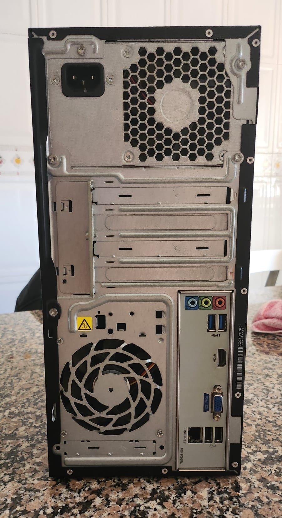 Computador Torre marca HP