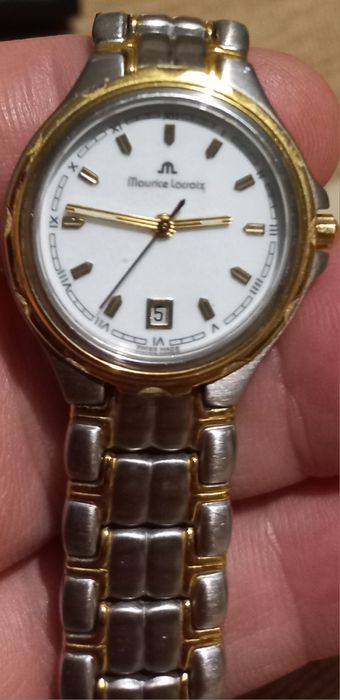 Жіночий годинник "maurice lacroix" aicon quartz