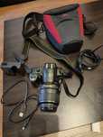 Nikon D3000 + obiektyw 18–55mm VR – pełny zestaw do fotografii