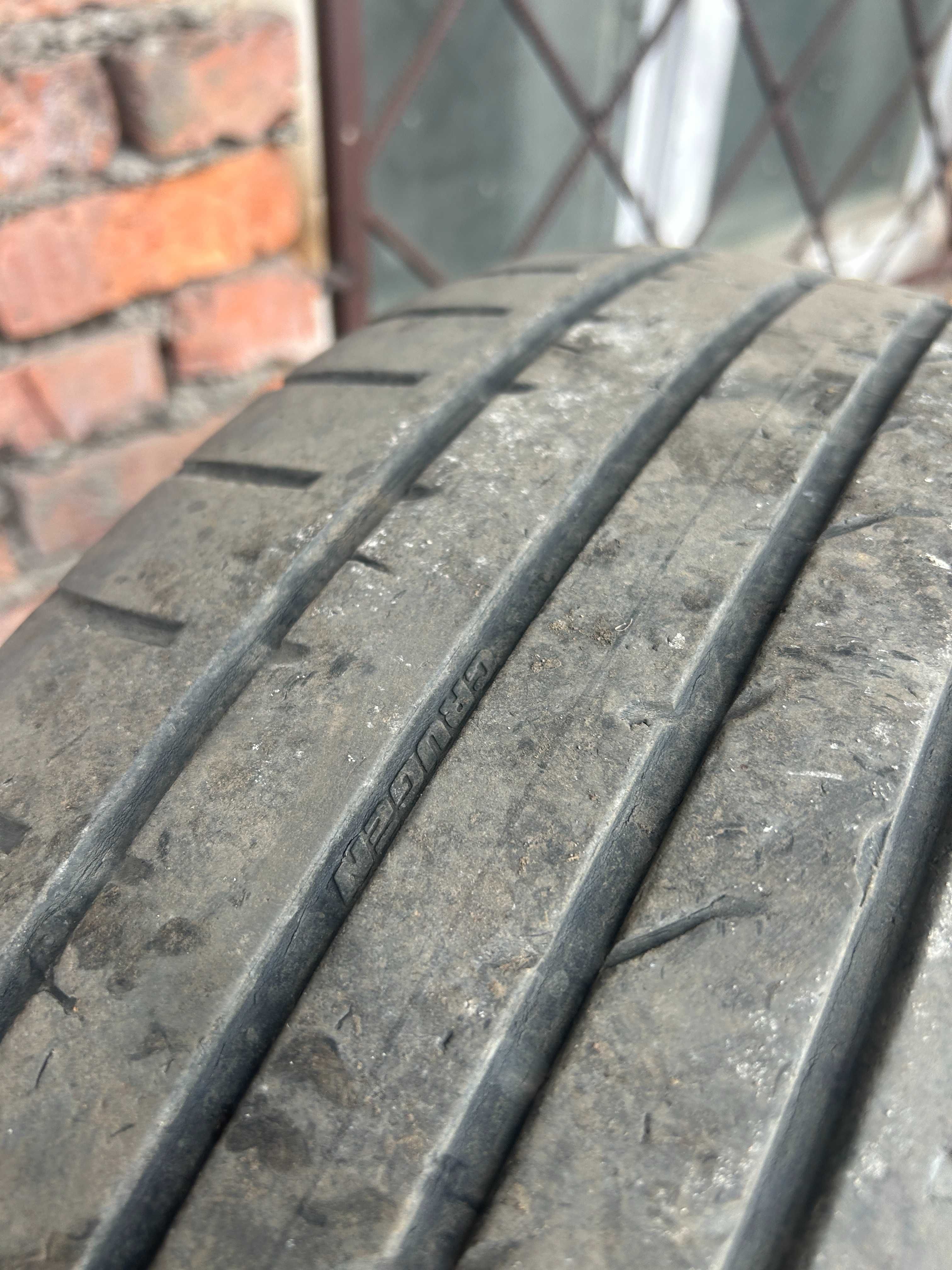 Kumho Crugen 235/60 R18 107V ЛІТО