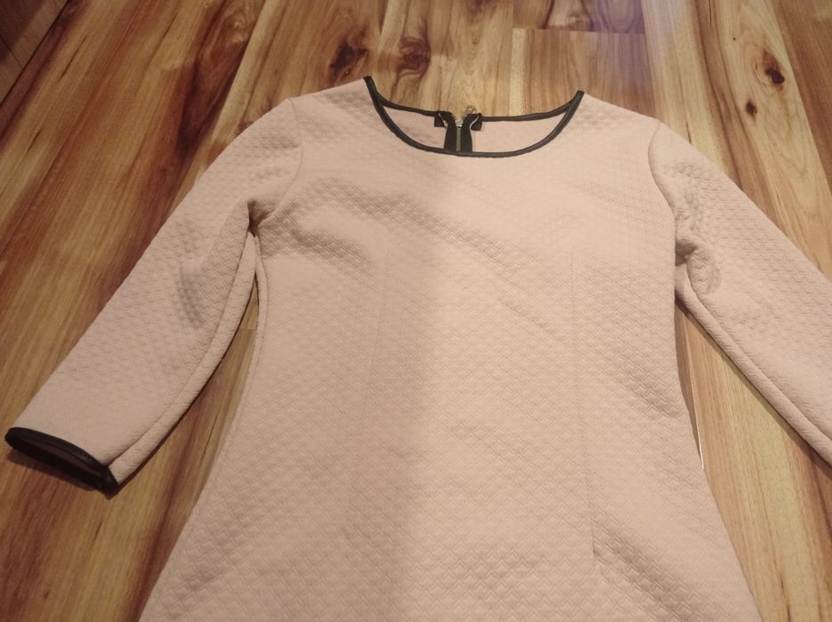 Bluzka różowa, pikowana rozmiar XS, stan idealny. Na mnie już z