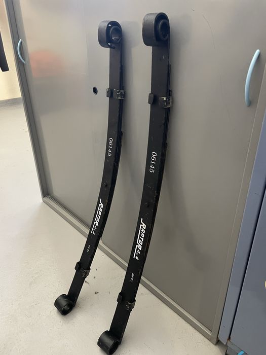 Molas dianteiras samurai / santana