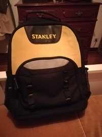 Mochila stanley trabalho