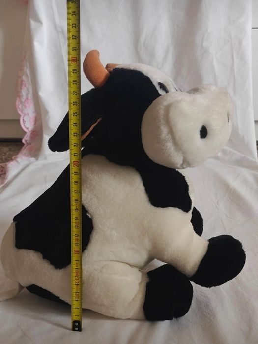 Vaca de peluche como nova