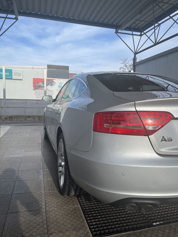 Audi a5 2.0 tdi 170cv 2011