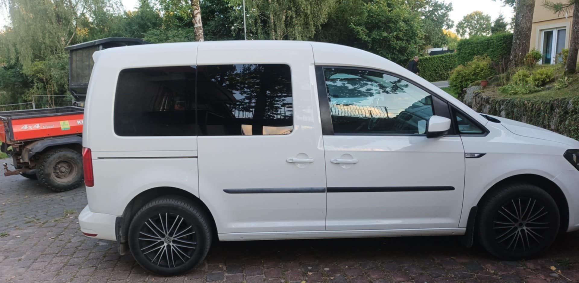 Sprzedam caddy 2017r 2.0TDI FV 23%