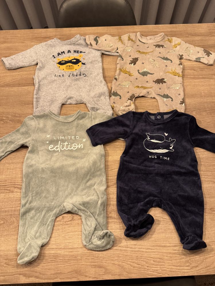 6 conjuntos babygrow