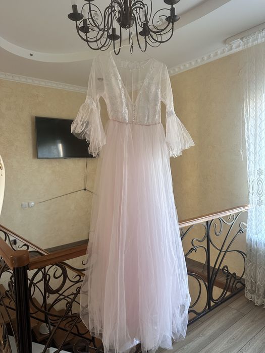 Сукня для ранку нареченої