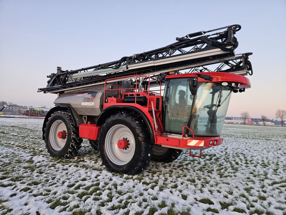 Opryskiwacz samojezdny Horsch LEEB PT270 30m 8000l GPS