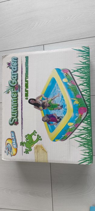 Basen ogrodowy dmucjany