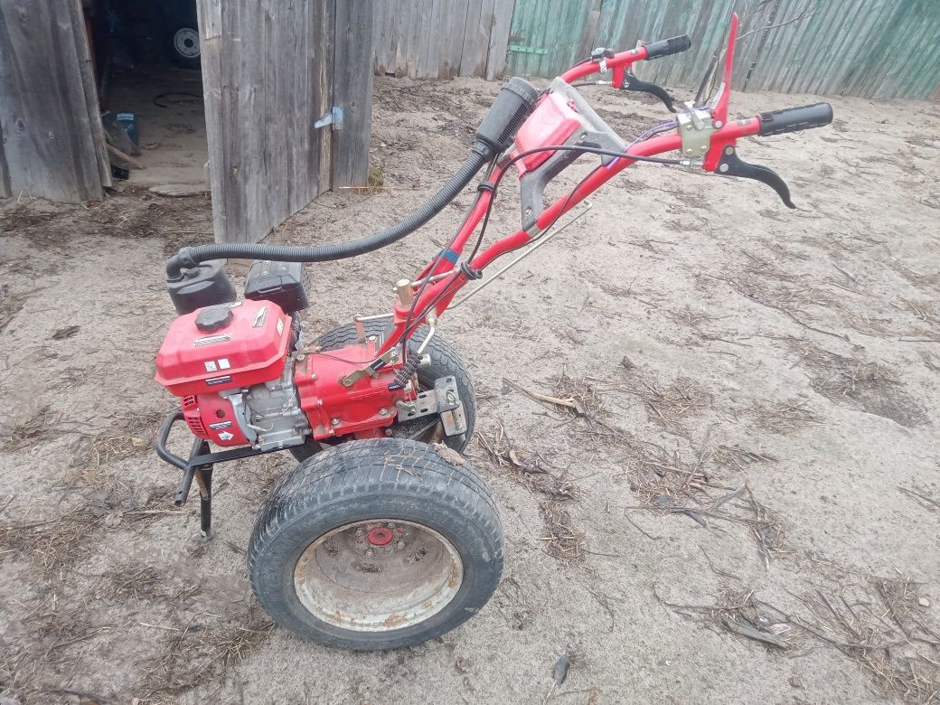Продам Мотоблок з саморобним причіпом