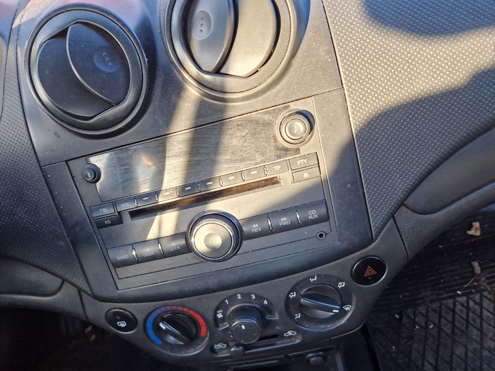 Radio oryginalne cd aux Chevrolet Aveo T250 eu
